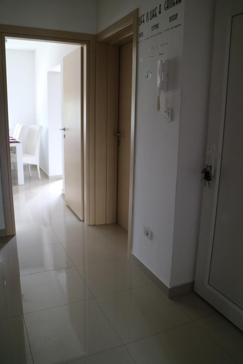 Apartman Mark Pula Exterior foto