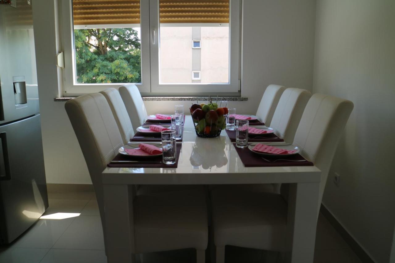 Apartman Mark Pula Exterior foto