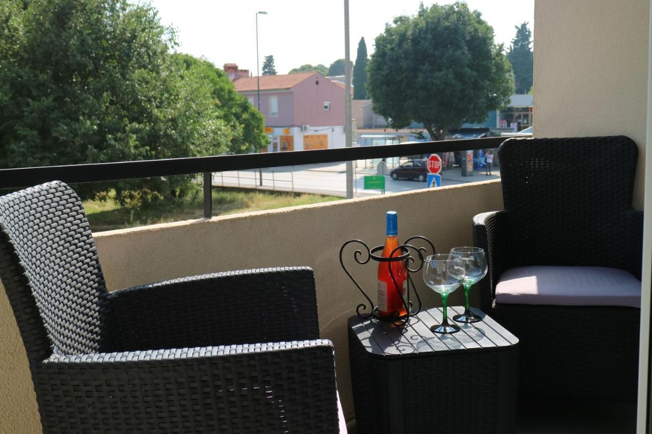 Apartman Mark Pula Exterior foto