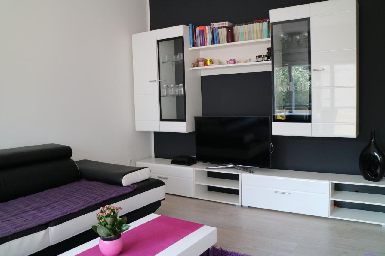 Apartman Mark Pula Exterior foto