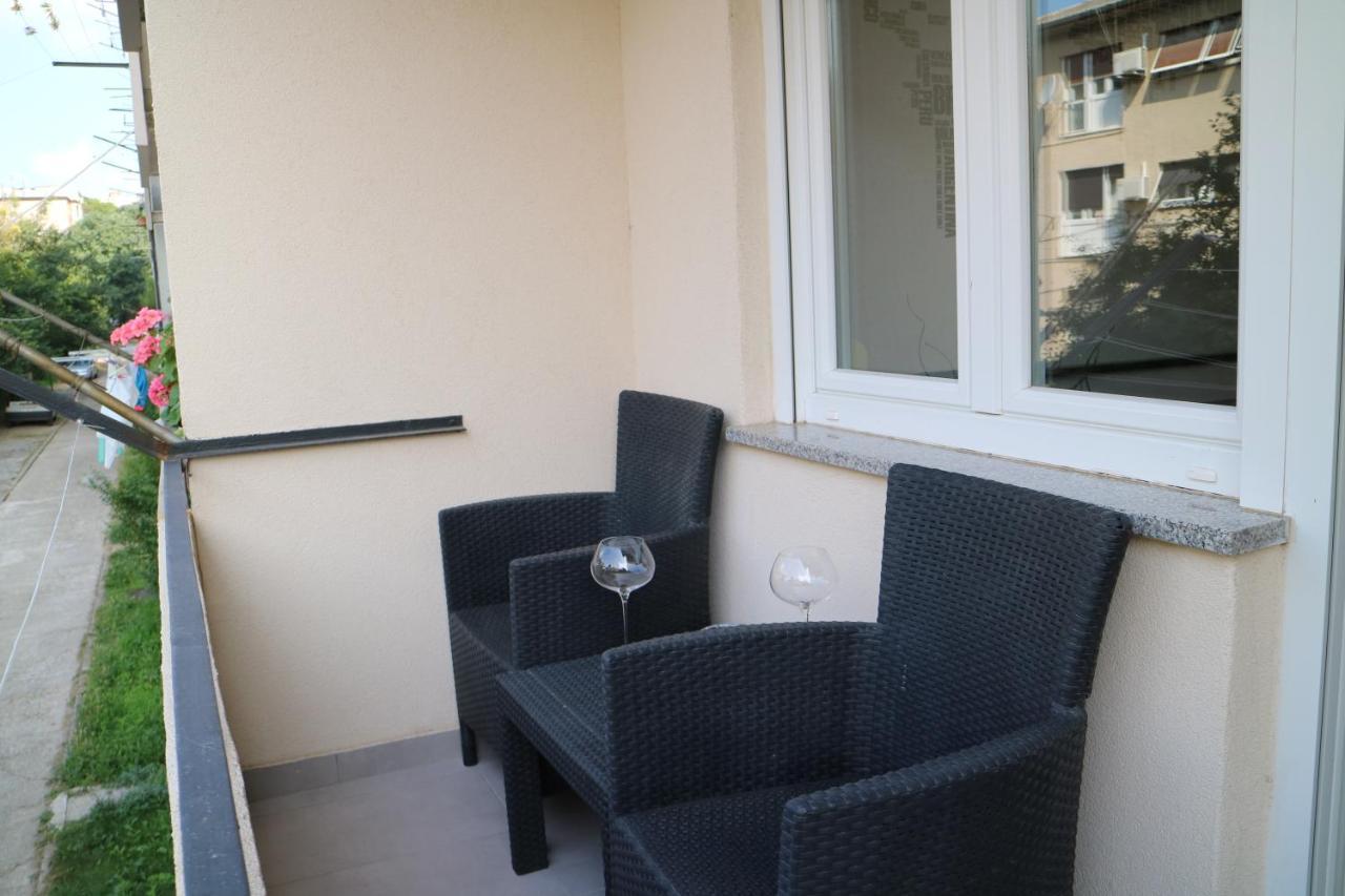Apartman Mark Pula Exterior foto